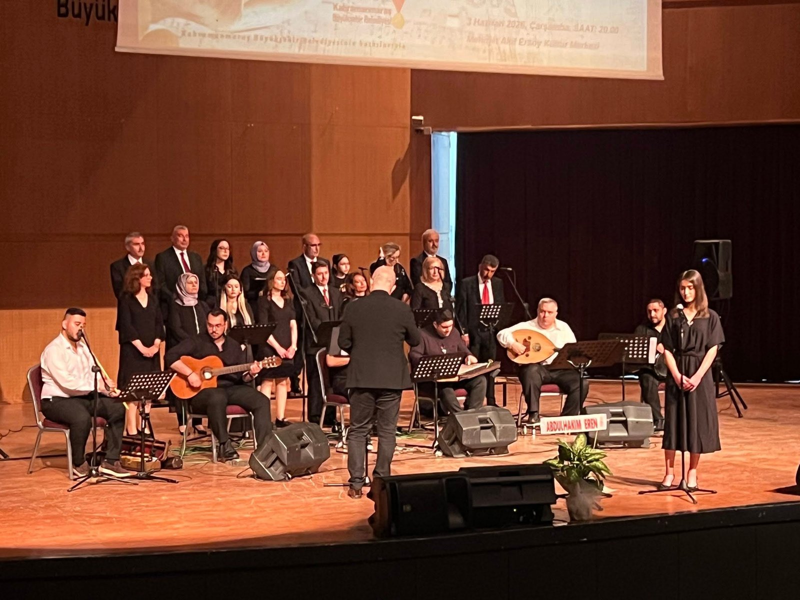 BİLSEK Türk Sanat Müziği Korosu konserinden bir kare
